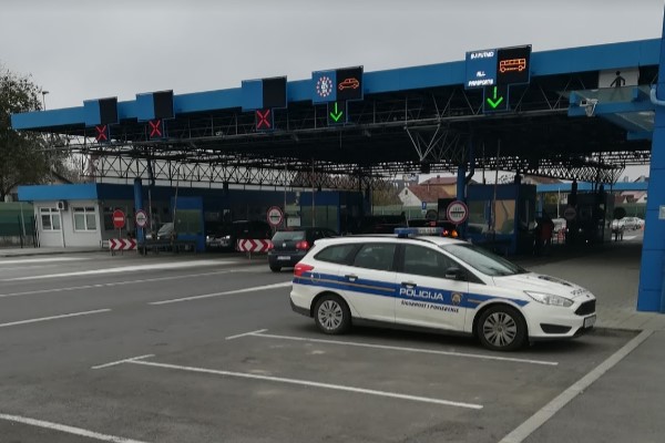 Šleper pun problema: Vozač iz BiH zaustavljen s drogom u krvi i vozilu!